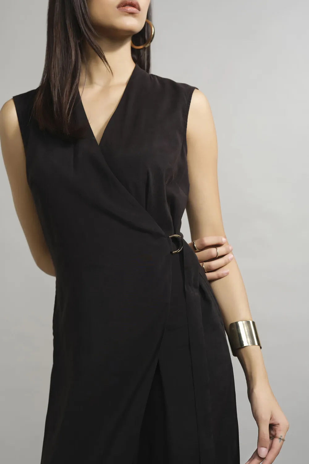 Black Casual Style V-Neck Jumpsuit